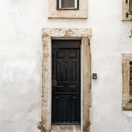 Casa Aurora - Bairro Tipico A Minutos Do Terreiro Villa Lisbon Exterior photo