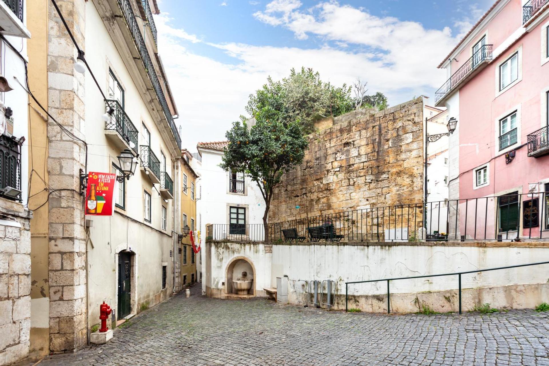 Casa Aurora - Bairro Tipico A Minutos Do Terreiro Casa de Férias Lisboa